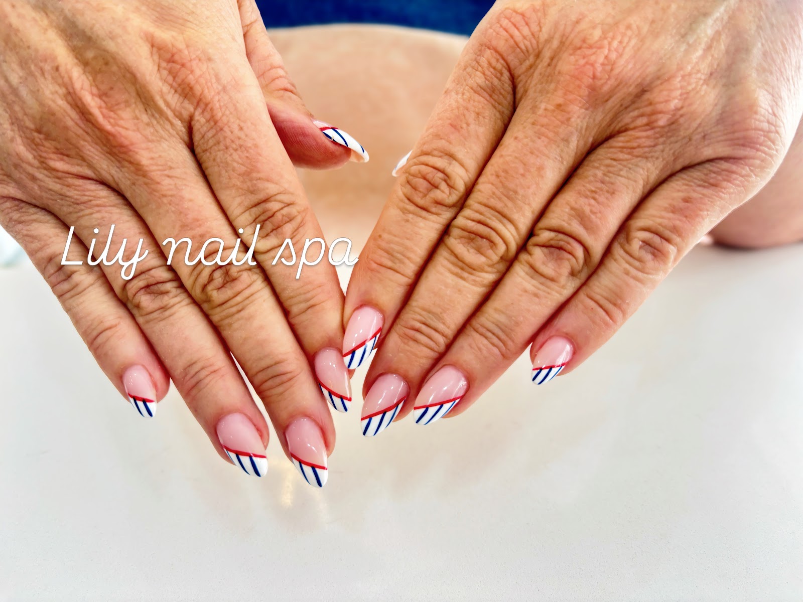 LILY NAIL SPA nail photo 3
